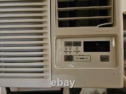LG LW1215ER 12,000 BTU Window Air Conditioner White. Only missing remote